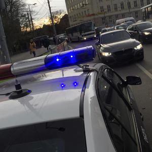 六十叠韵母交尾
