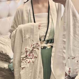 六十叠韵母交尾
